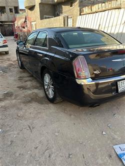 کرایسلەر 300